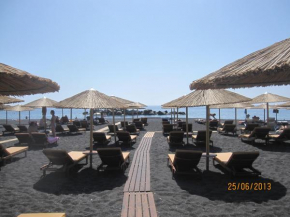 Villa Gambas Beach Studios